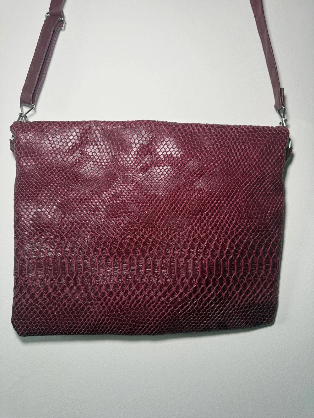 MANGO Burgundy Croc Embossed Crossbody Shoulder Bag